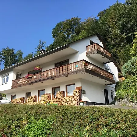 Brandenburger Apartment *