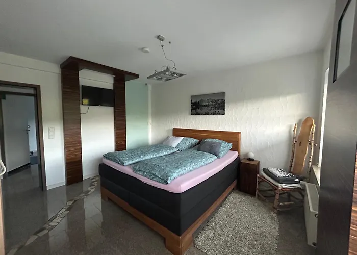 Brandenburger Apartment *